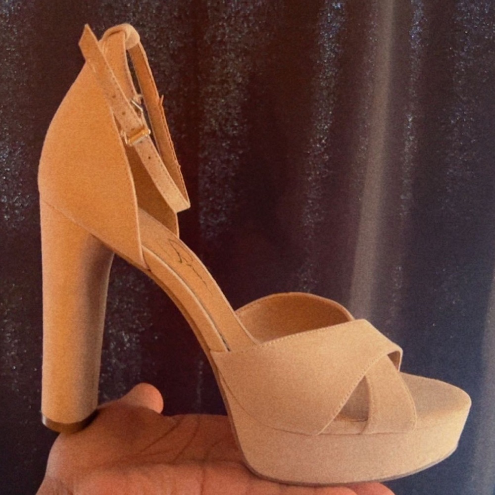 Sexy High Heel (Jessica Simpson)